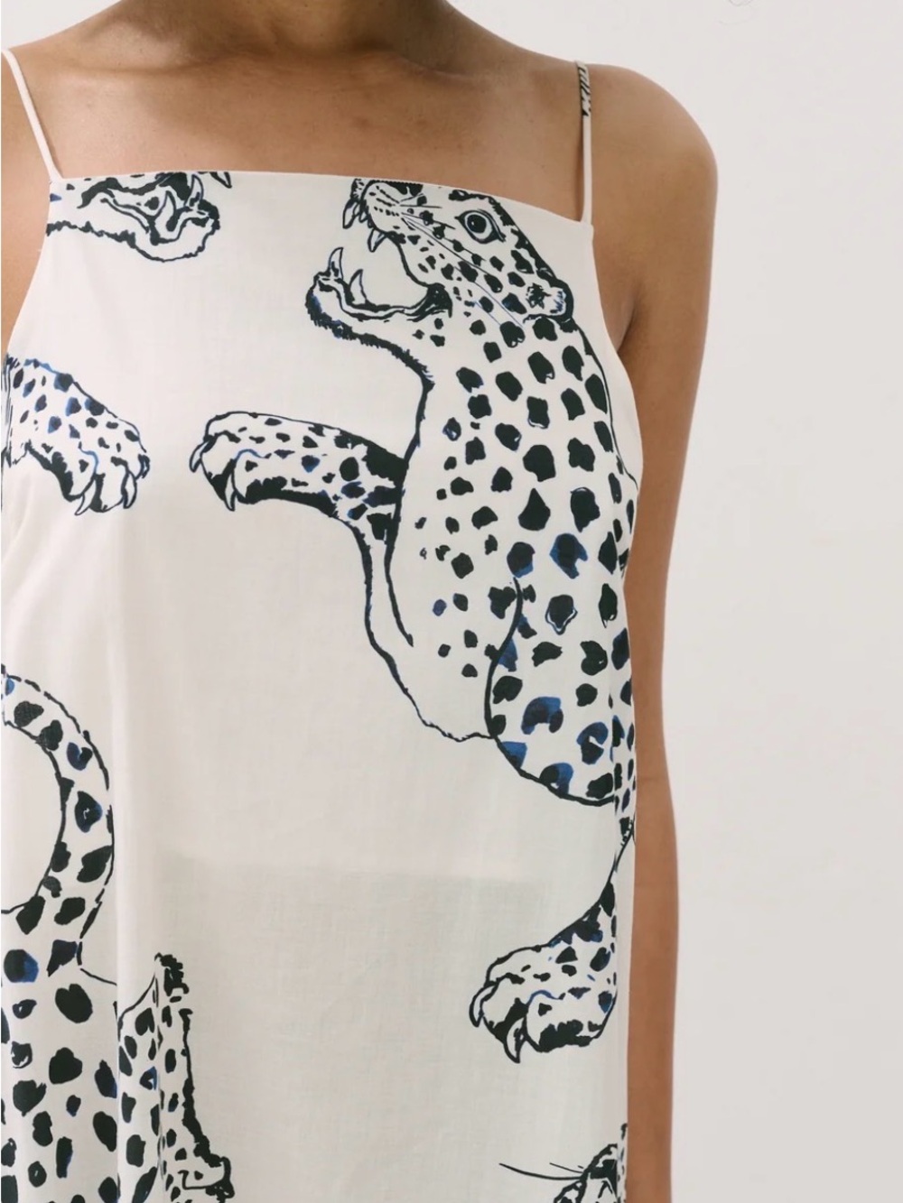 Desmond and Dempsey Slip Maxi Slip Nightie Jaguar Square - Picture 2 of 11